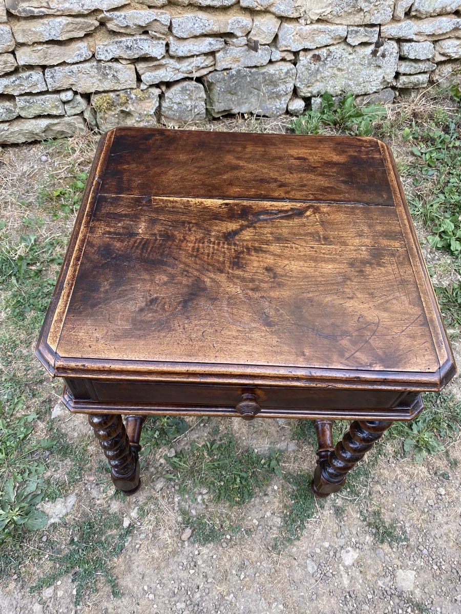 Petite table d’époque Louis XIII-photo-3