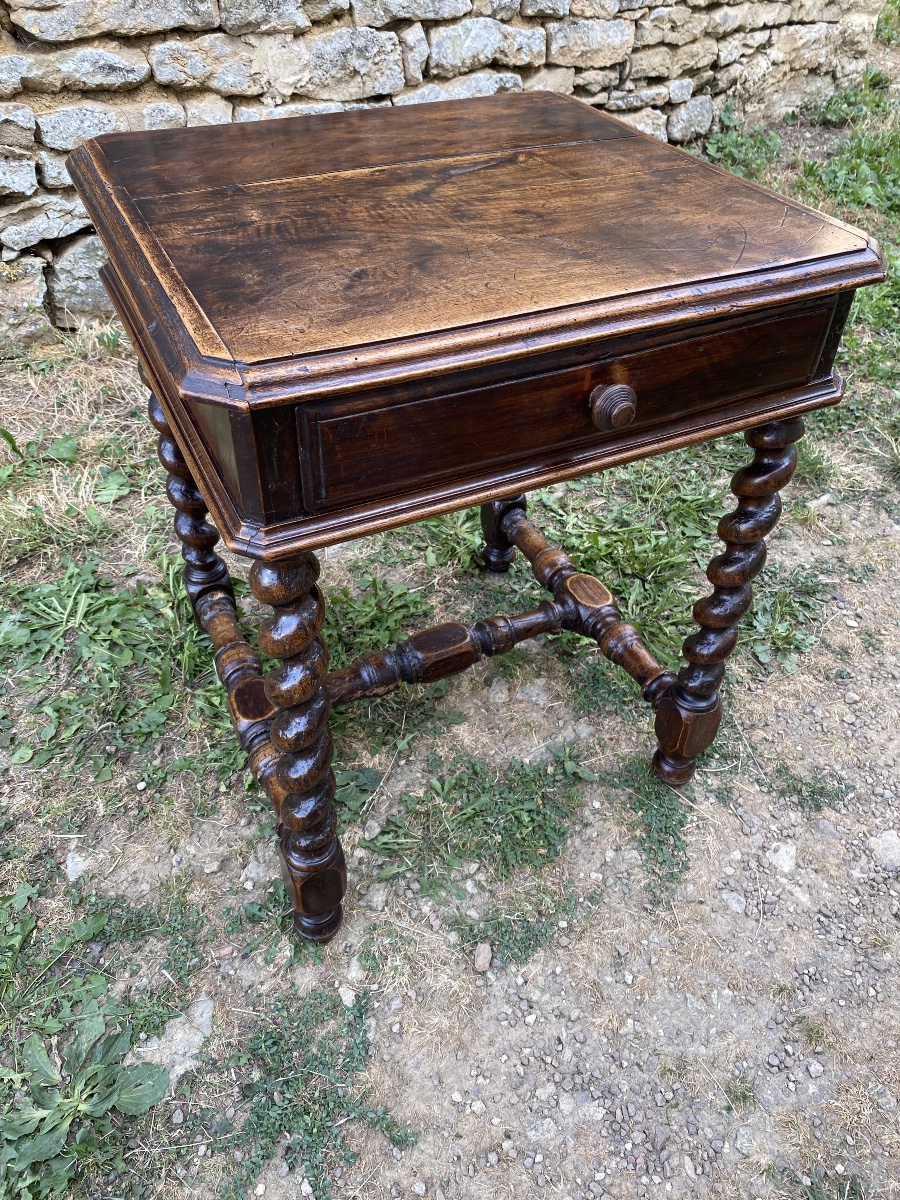 Petite table d’époque Louis XIII-photo-8