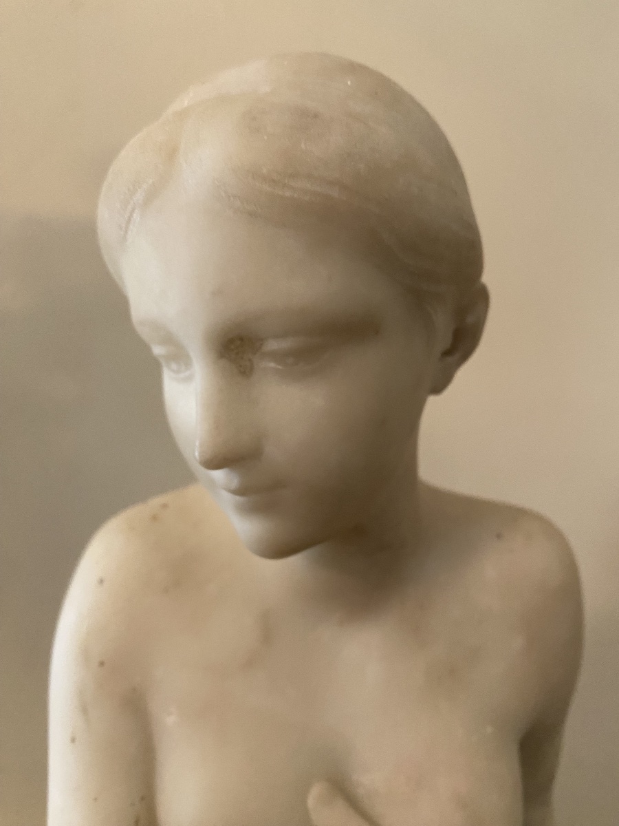 Julie Marest. Marble Sculpture -photo-2