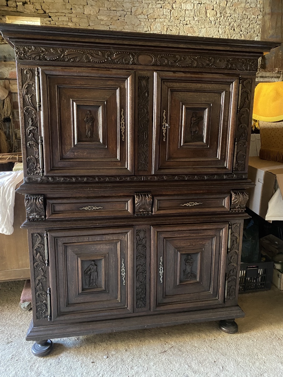 Renaissance-style Oak Sideboard -photo-2