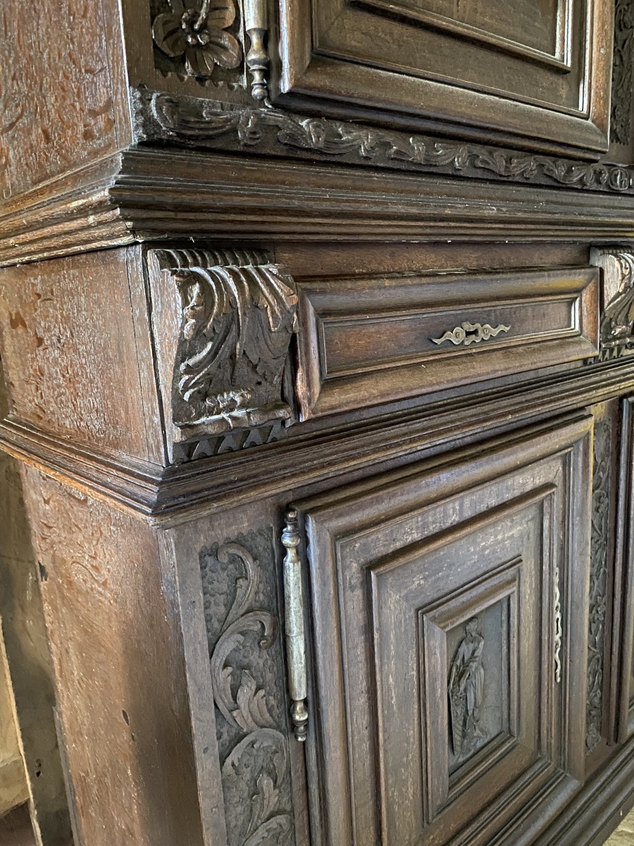 Renaissance-style Oak Sideboard -photo-4