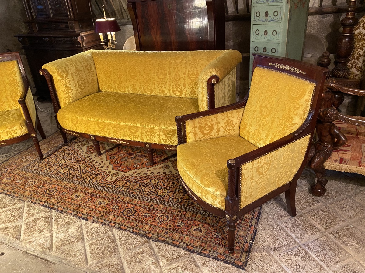 Pair Of Mahogany Armchairs -photo-2