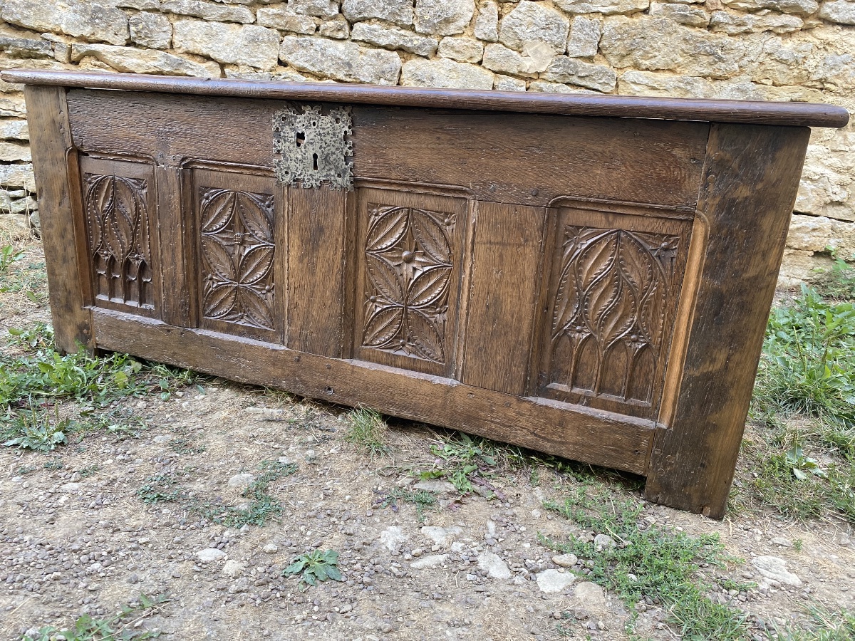 13th-century Chest Made Of Solid Oak -photo-2