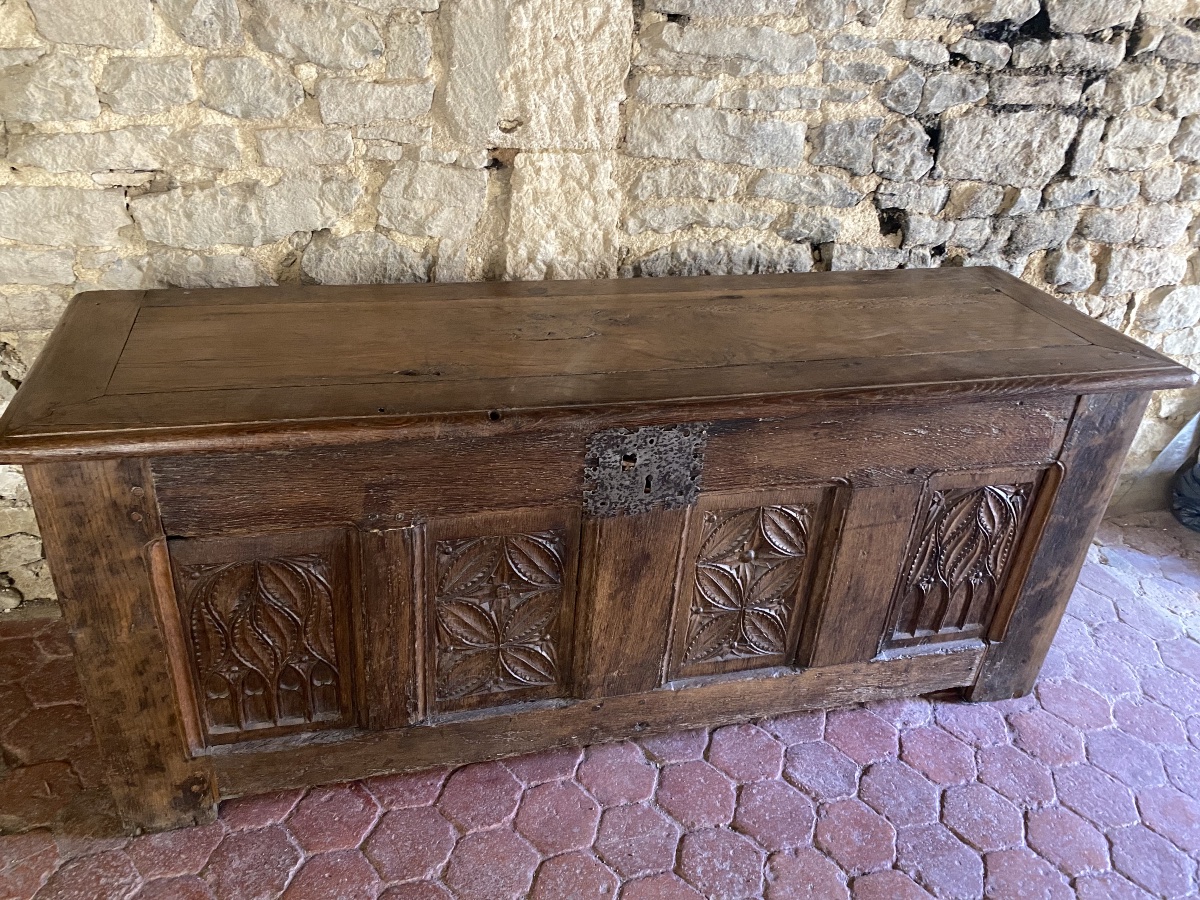 13th-century Chest Made Of Solid Oak -photo-4