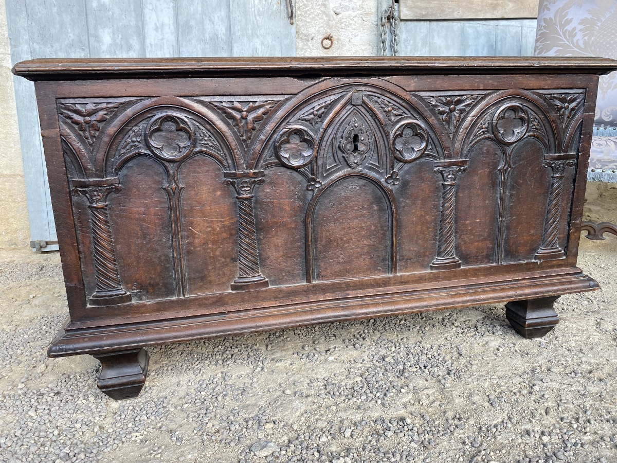 17th-century Gothic Chest Made Of Walnut 