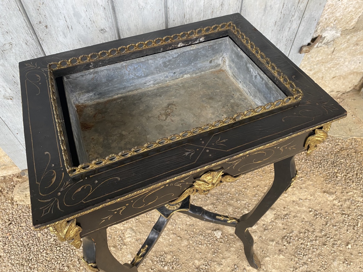 Napoleon III Planter -photo-2