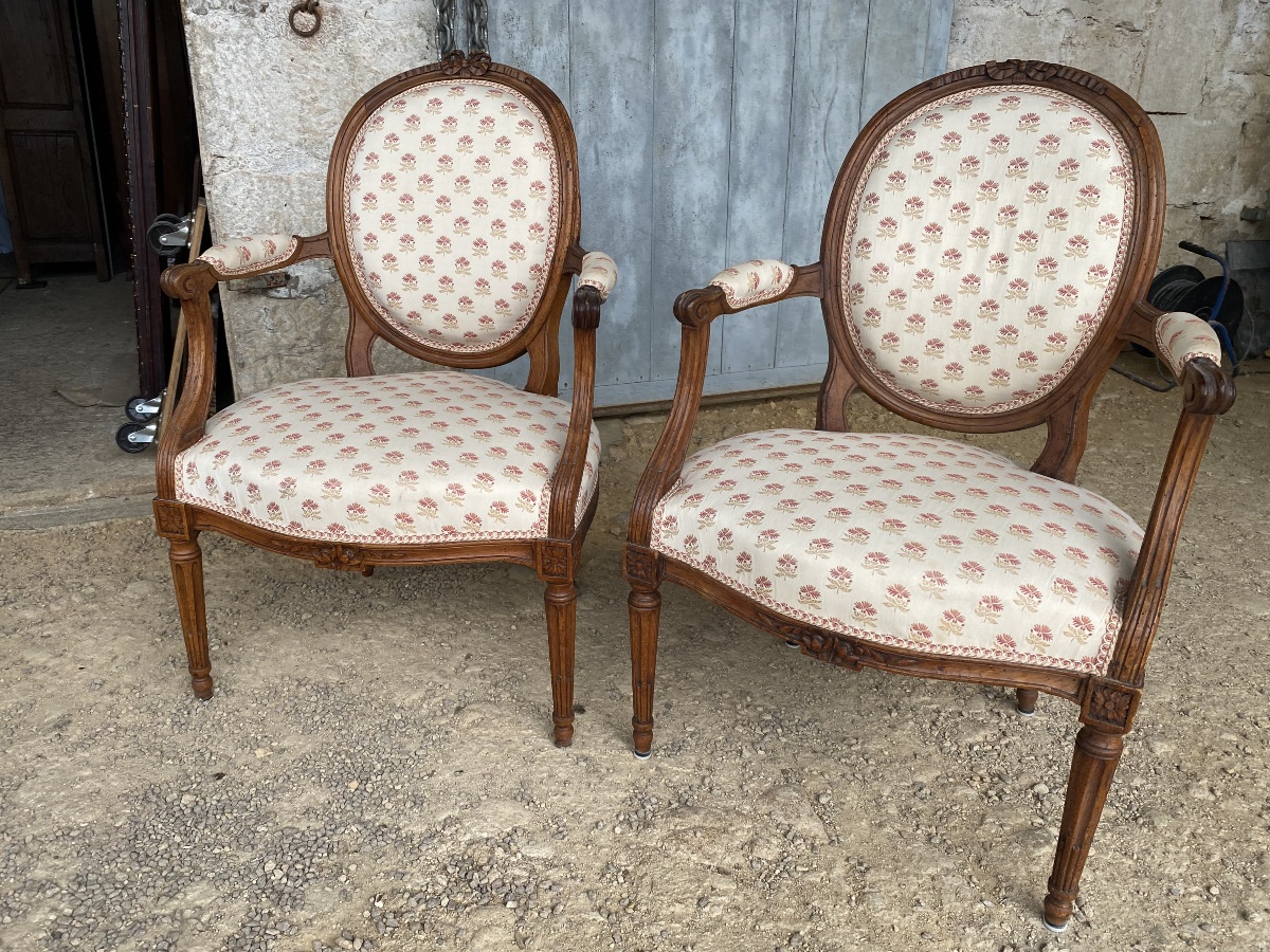 Pair Of Louis XVI Armchairs In Walnut -photo-2