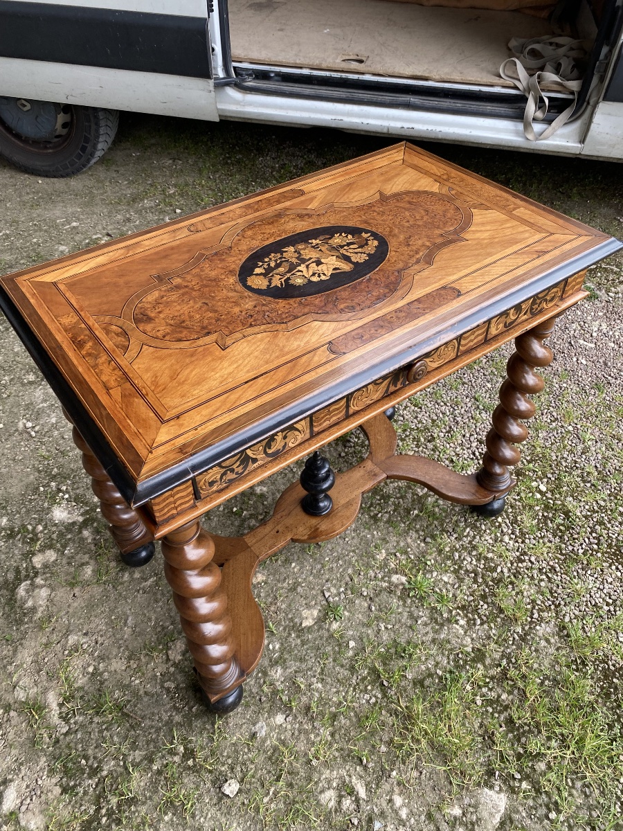 Louis XIII Table In Walnut With Marquetry -photo-2