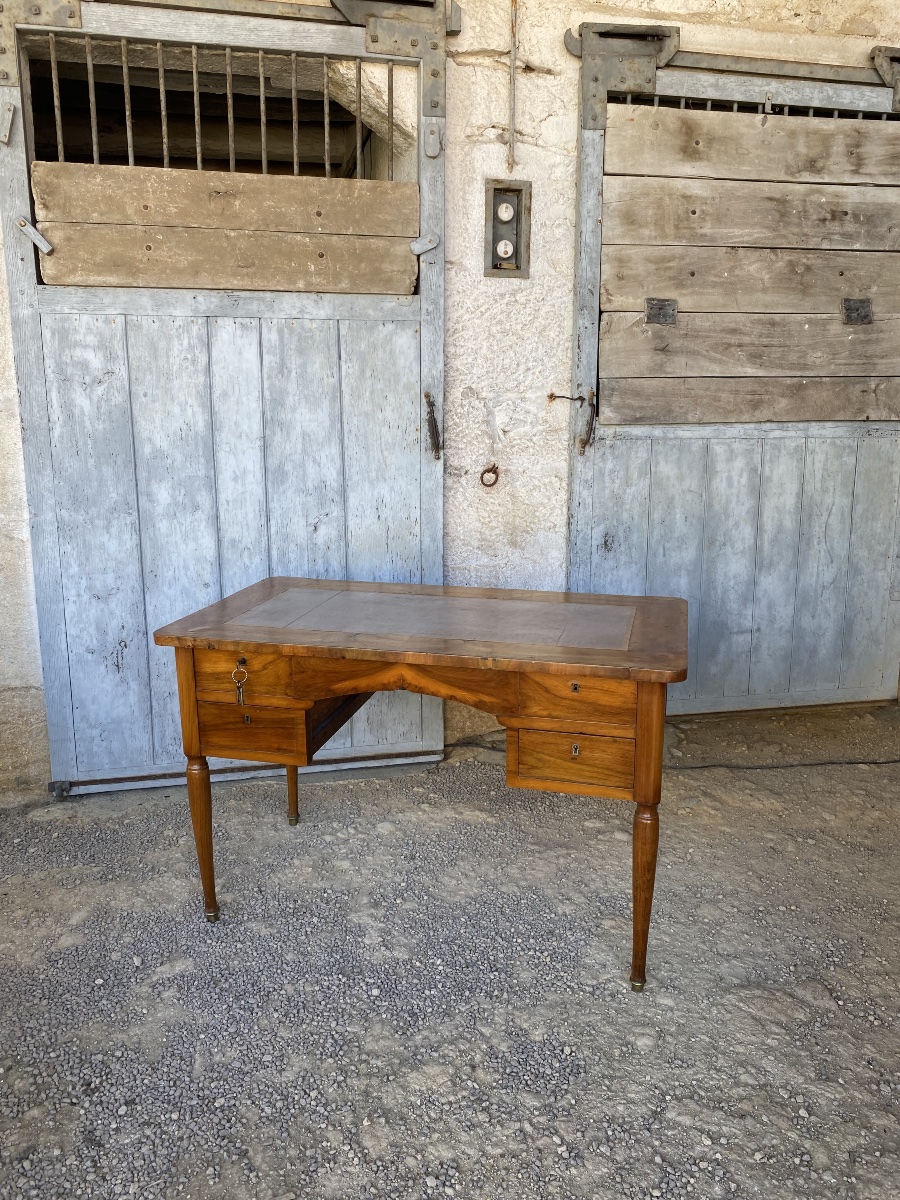Louis Philippe Desk In Walnut -photo-3