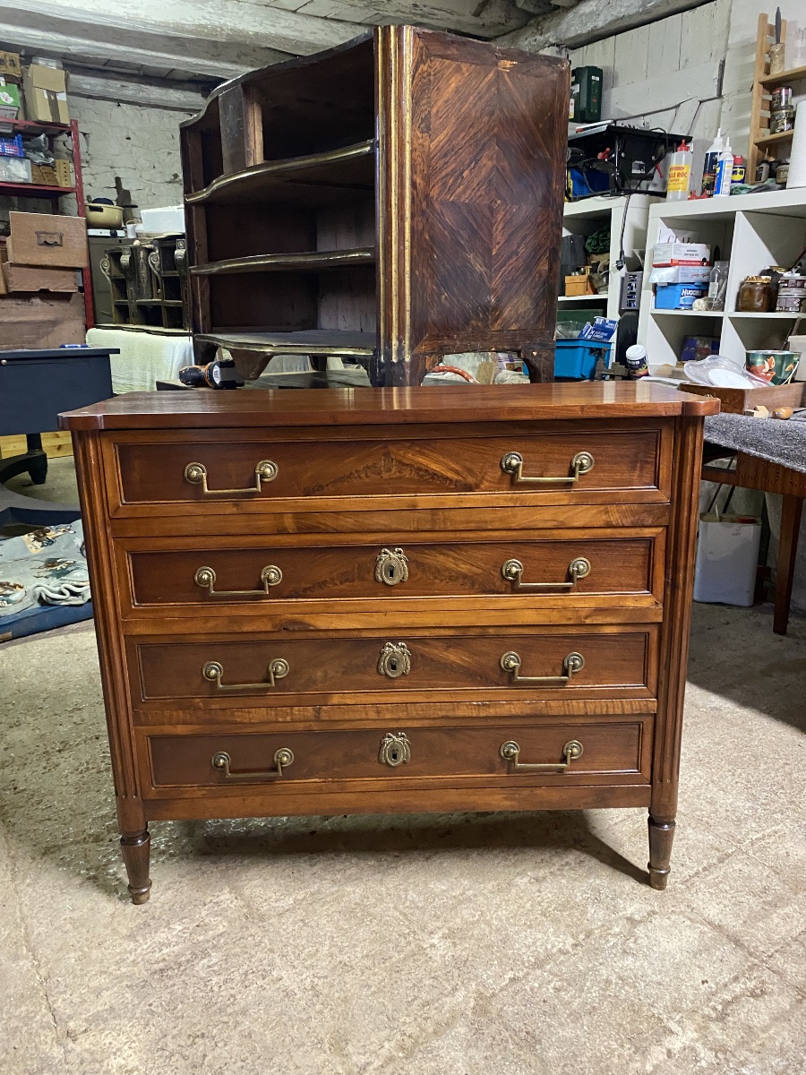 Small Louis XVI-style Chest Of Drawers -photo-6