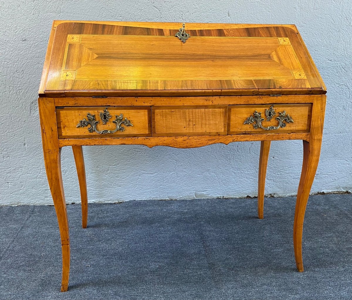 Louis XV Slope Desk-photo-2