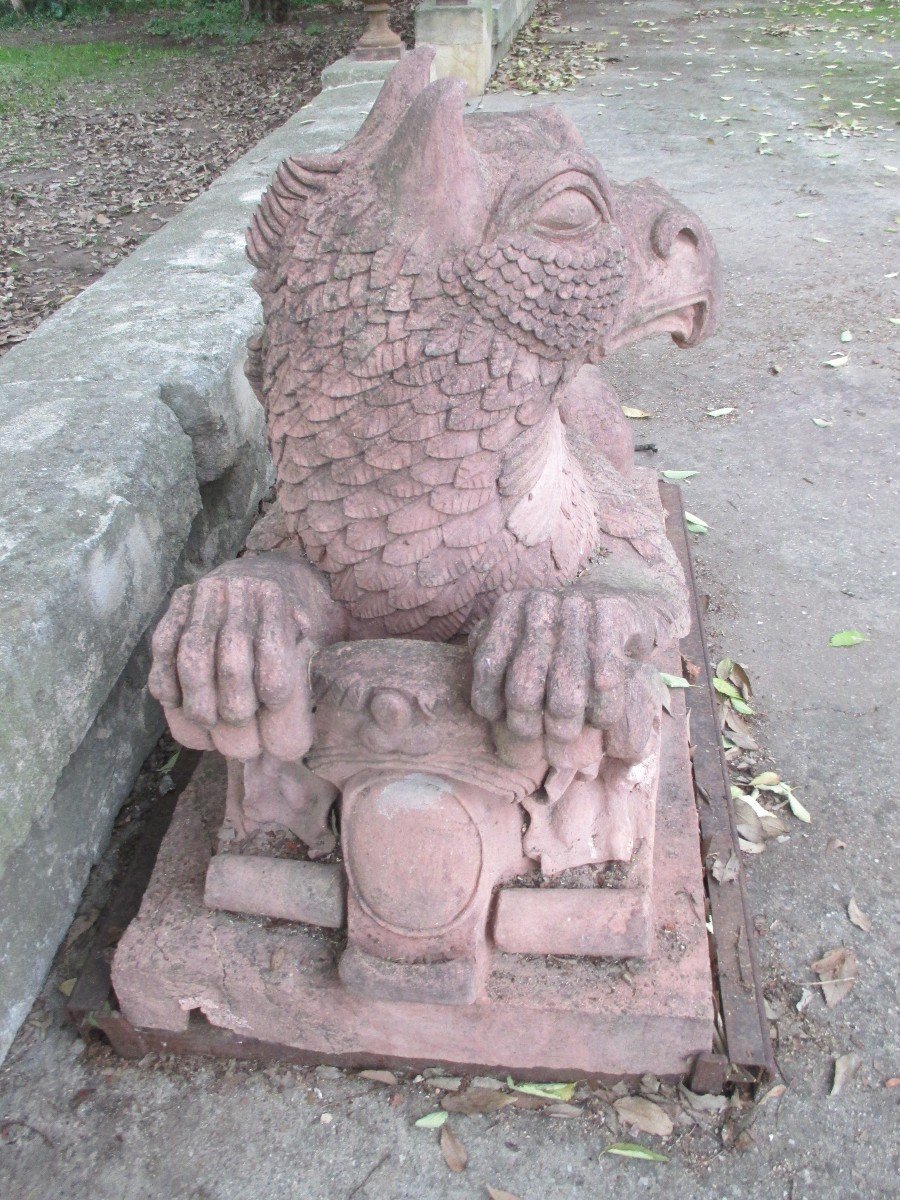 Griffon  En  Terre  Cuite  -photo-4