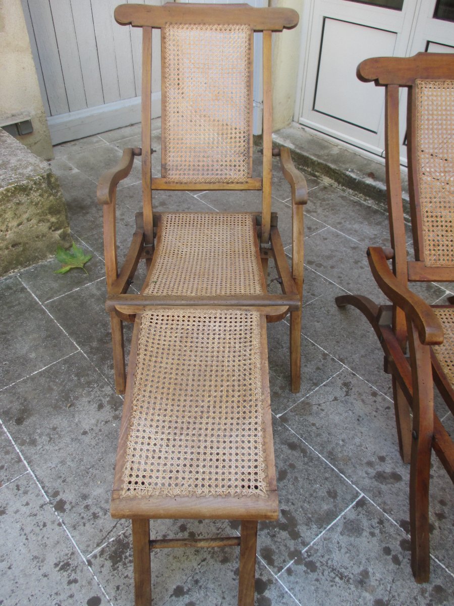 Pair Of Colonial-style Lounge Chairs-photo-2