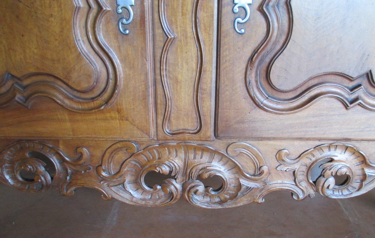 18th Century Provençal Credenza In Walnut-photo-4