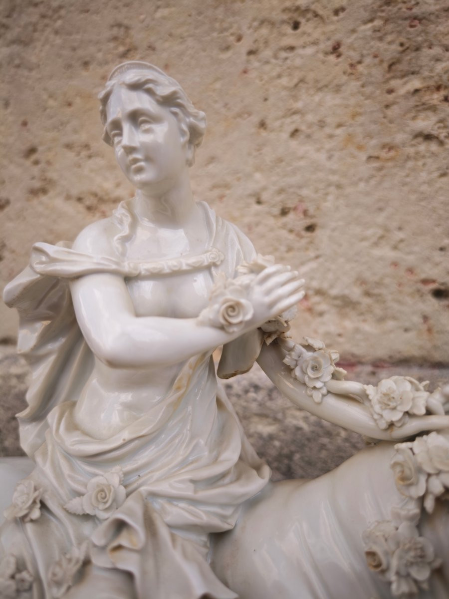 The Abduction Of Europe, 19th Century Porcelain Biscuit.-photo-2