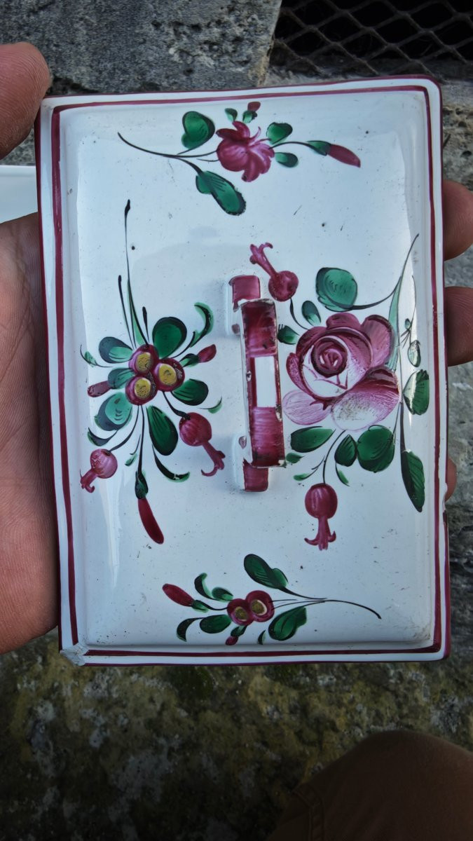 Pretty Earthenware Butter Dish From Les Islettes, 1780-photo-3