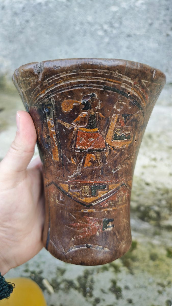 Remarquable Kero Peint Inca en bois -photo-2