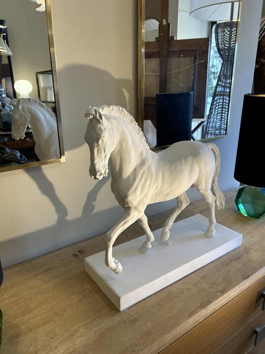 Cheval en plâtre, XX ème-photo-1