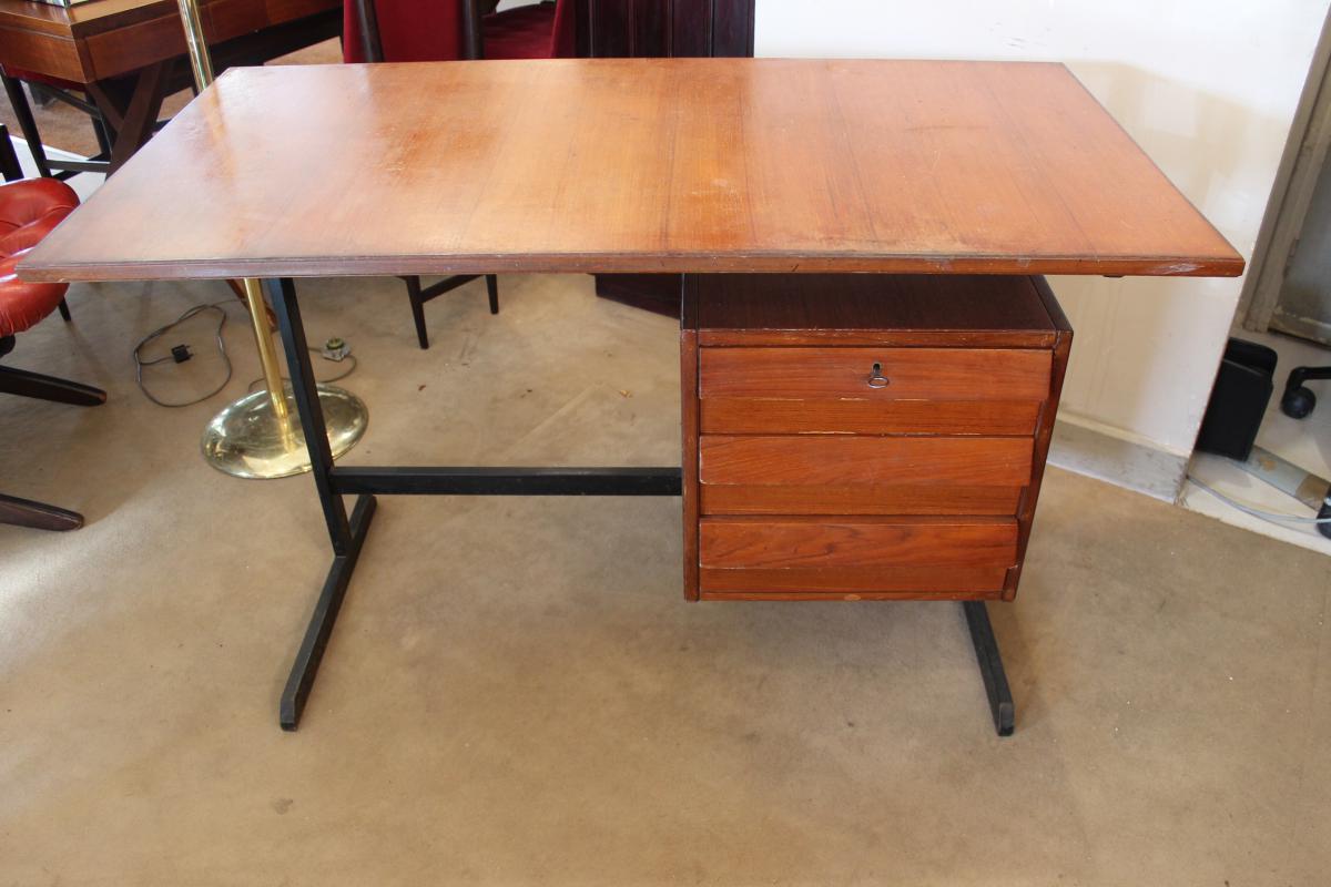 Bureau Italien 70