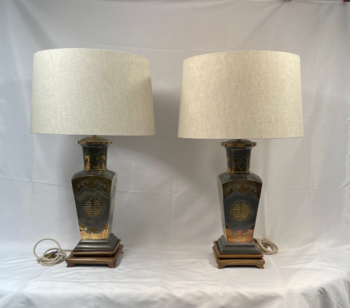 Pair de Lampes en metal avec des applications en laiton, sur des bases en bois. Années 50-photo-4