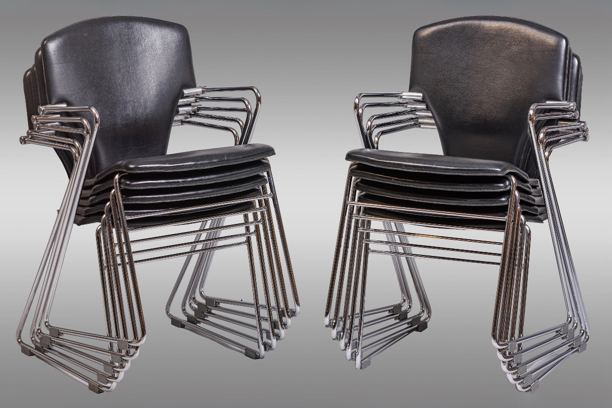 Set Of Eight Armchairs In Steel And Black Leather. Designed By Josep Mora. Model "egoa" 1988-photo-2