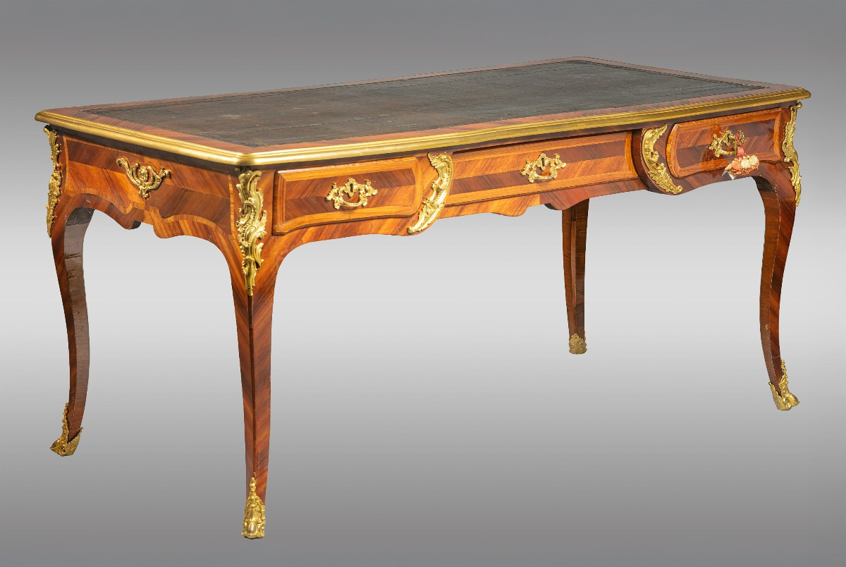 A Louis XV Flat Desk From The Eighteenth Century-photo-2
