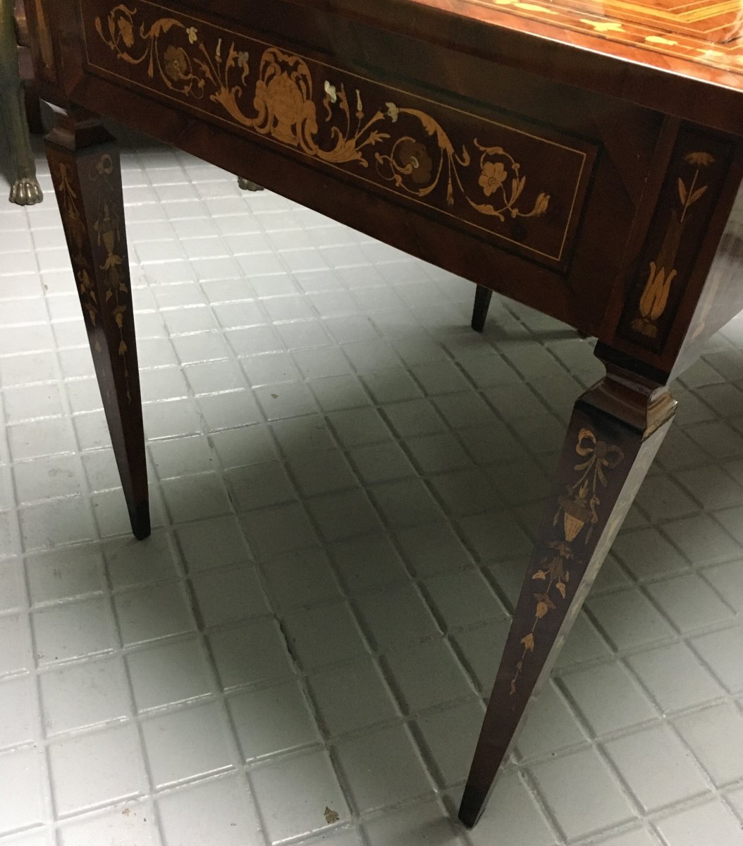 Middle Table Inlaid With Different Woods, Bones And Mother-of-pearl Maggiolini Type-photo-2