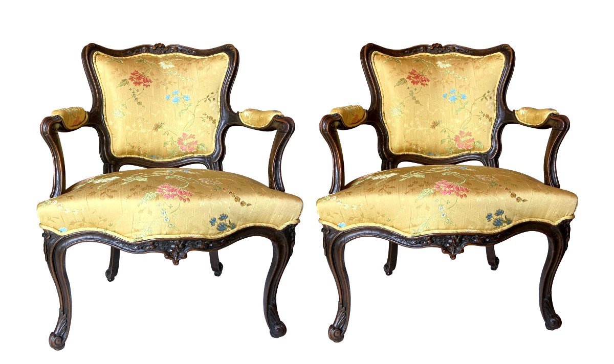 Paire De Fauteuils Cabriolets Louis XV Du XVIIIe Siècle