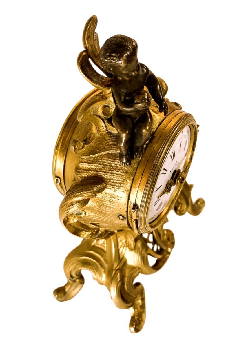 Pendule miniature Louis XV en bronze doré et ciselé signée Autray  – XIXe siècle-photo-4