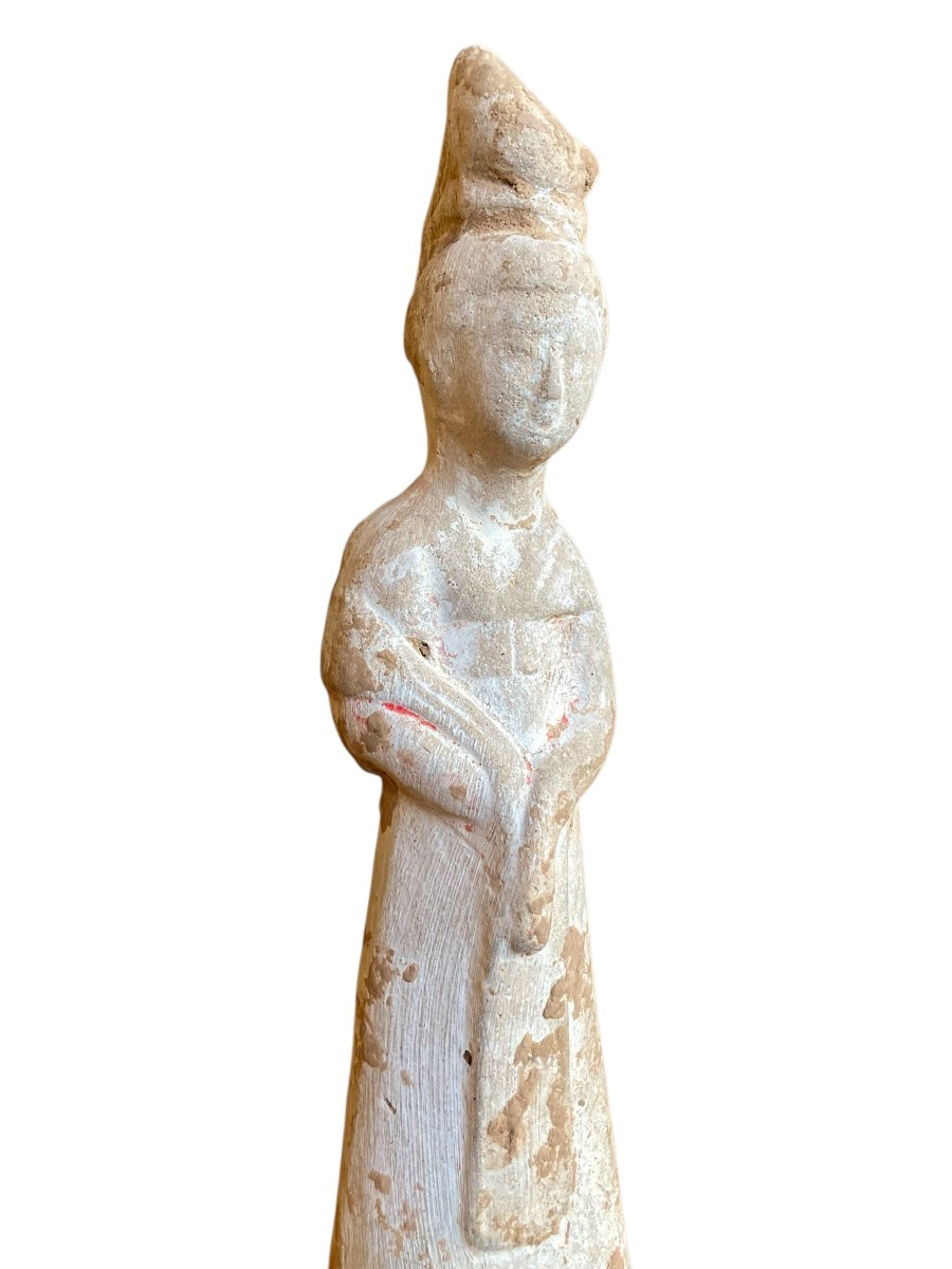 Chinese Tang Funerary Statuette – Mingqi Court Lady In Clay, Tang Dynasty (618–907)-photo-3