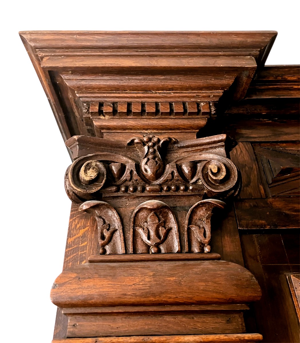 Late 18th Century Pilastered Entryway Wardrobe-photo-5