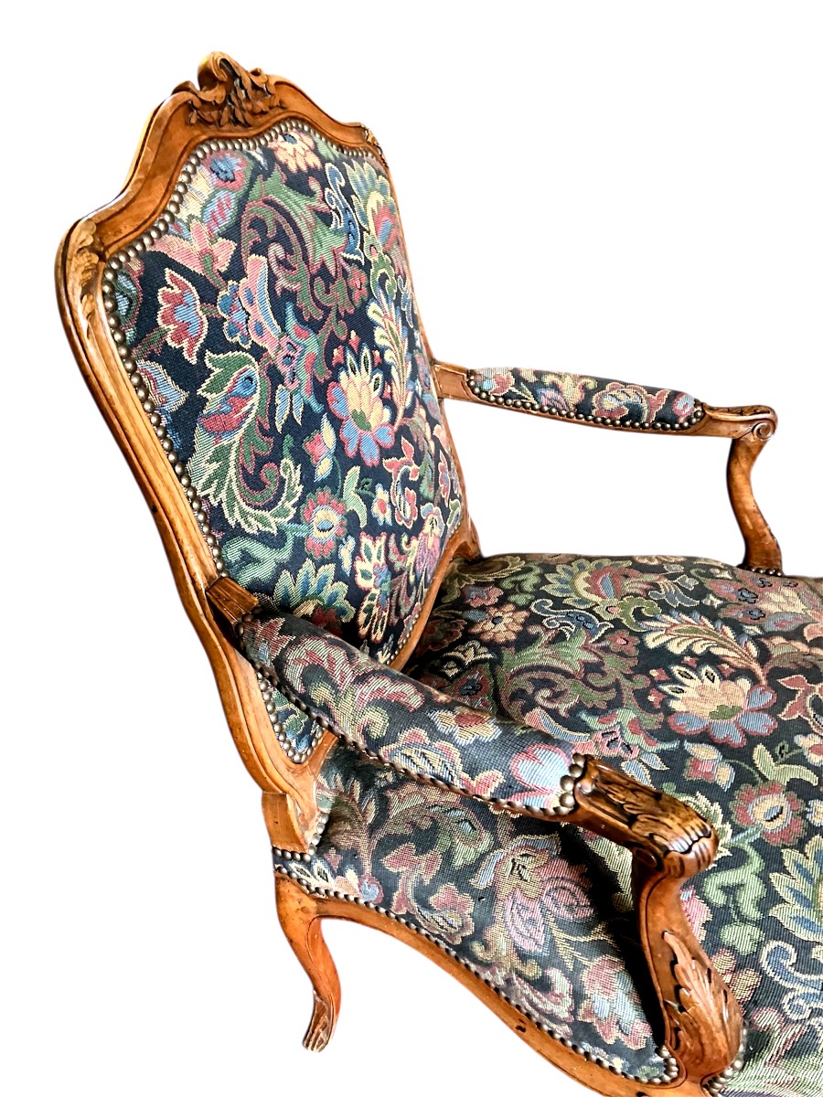 Louis XV Queen's Armchair Circa 1750-photo-7