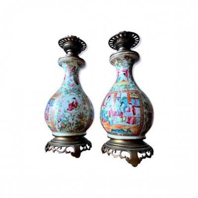 Paire De Lampes En Porcelaine De Canton Periode Guangxu Famille Rose