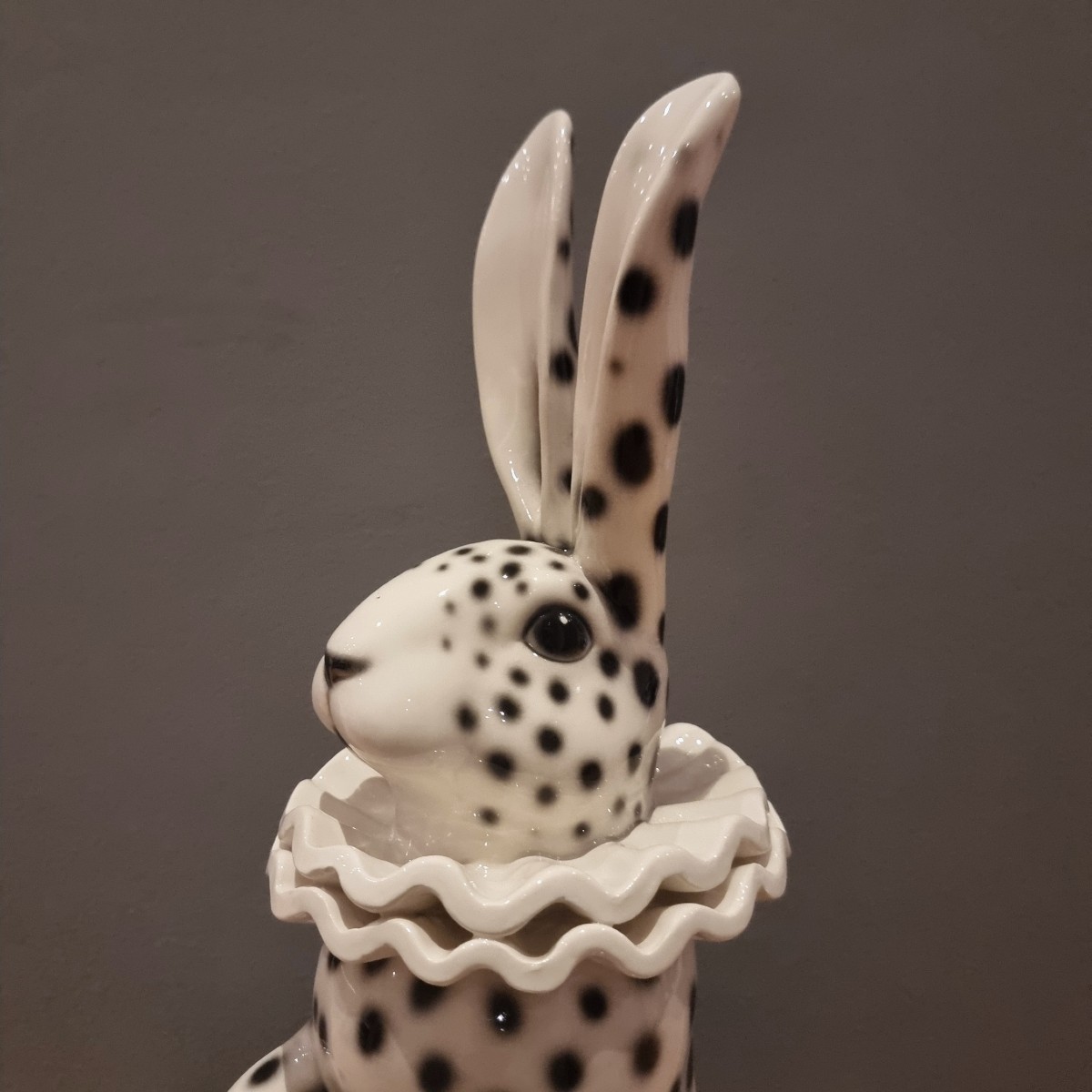 Painted Ceramic Bunny Lamp Pierrot-photo-8