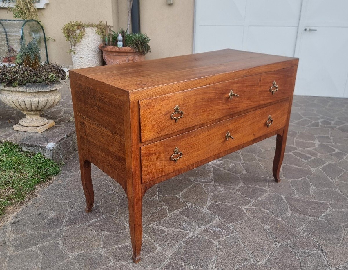 18th Century Vicenza Directoire Style Walnut Chest Of Drawers-photo-1