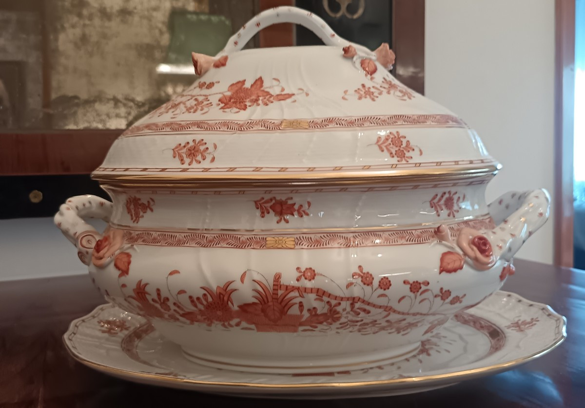 Soupière avec couvercle et plateau en porcelaine Herend début XXe siècle-photo-3