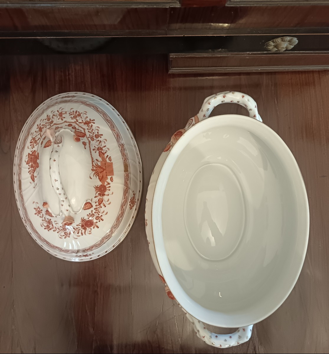 Soupière avec couvercle et plateau en porcelaine Herend début XXe siècle-photo-2