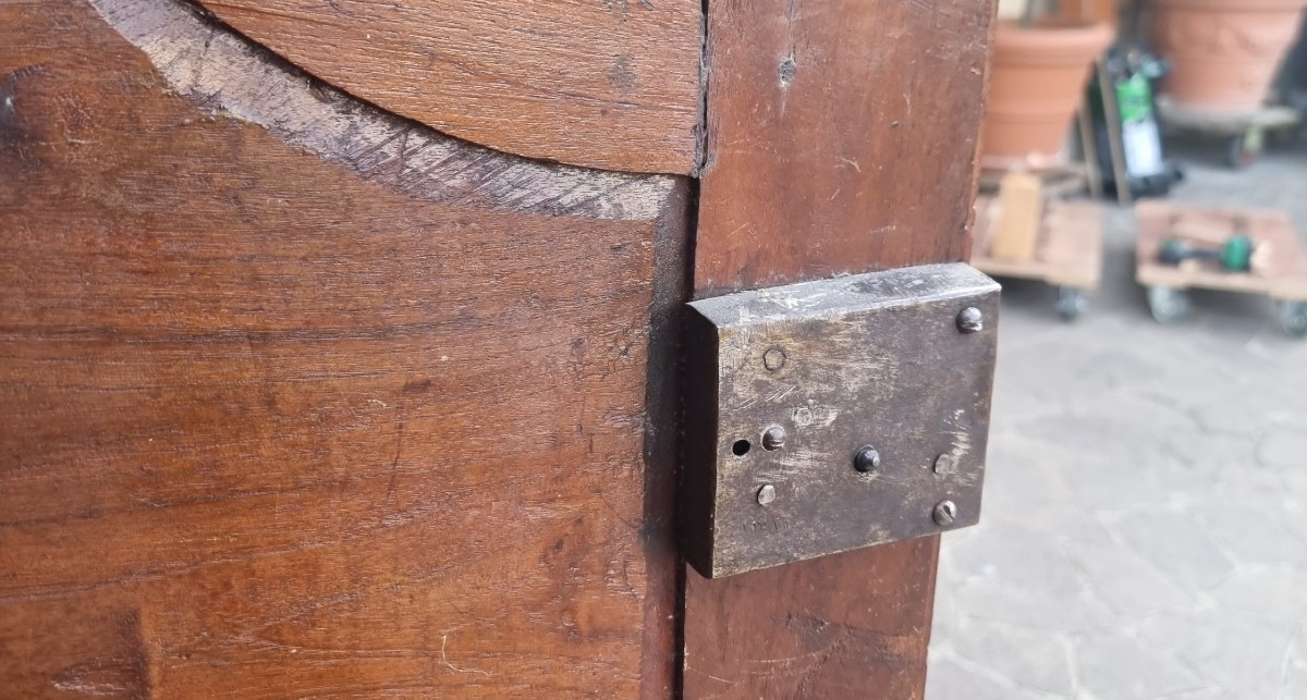 18th Century Piedmontese Oak Wardrobe-photo-4