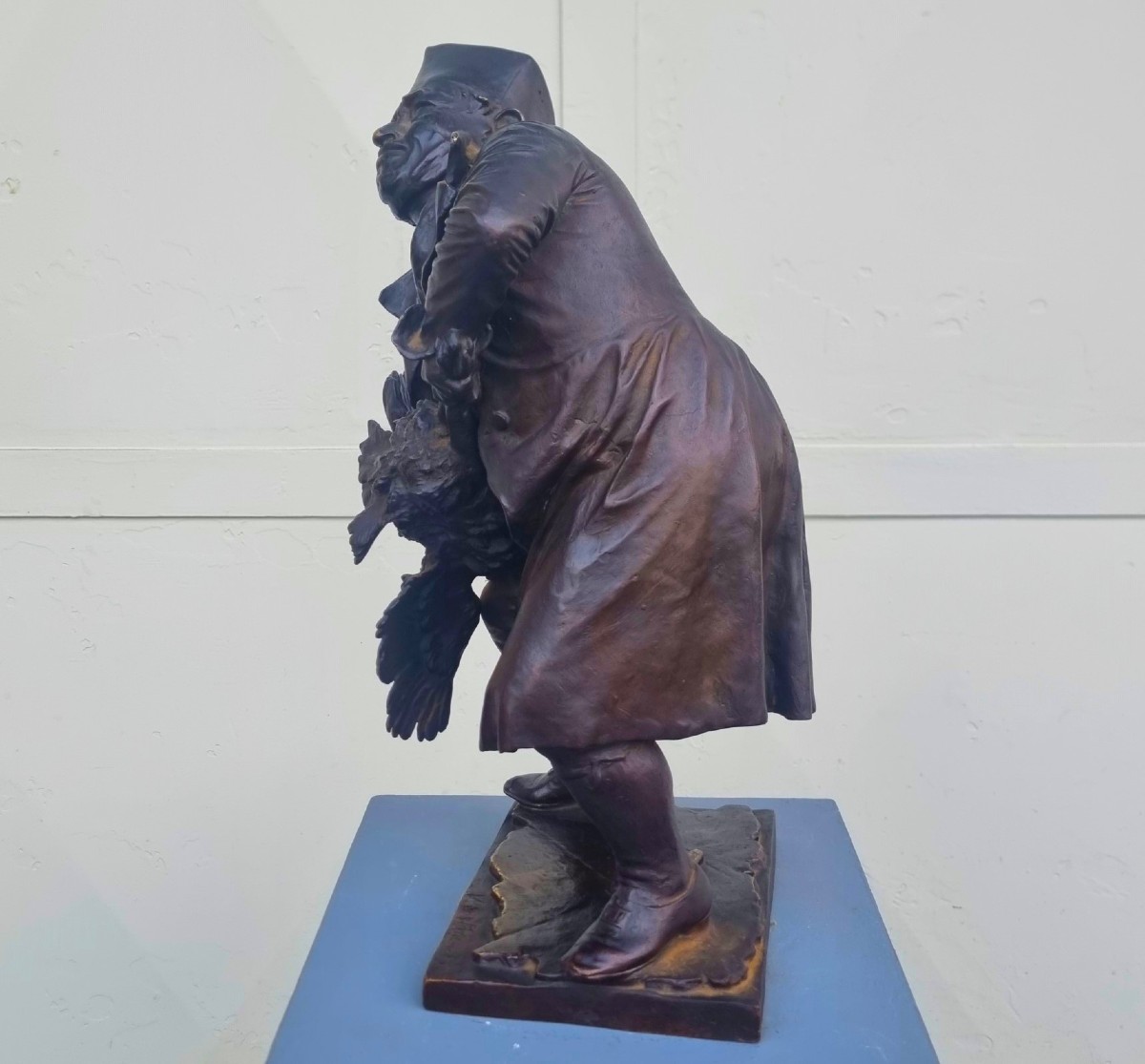 20th Century Bronze Sculpture Priest Strangling A Turkey Signed-photo-1