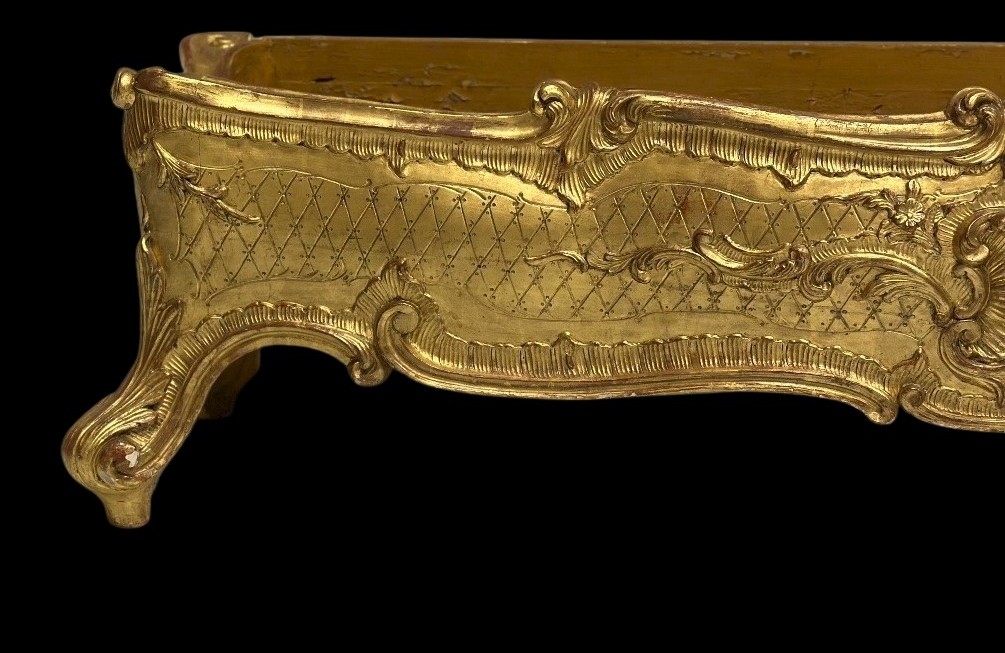 Jardinière en bois Louis XV du XVIIIe siècle en or pur-photo-1