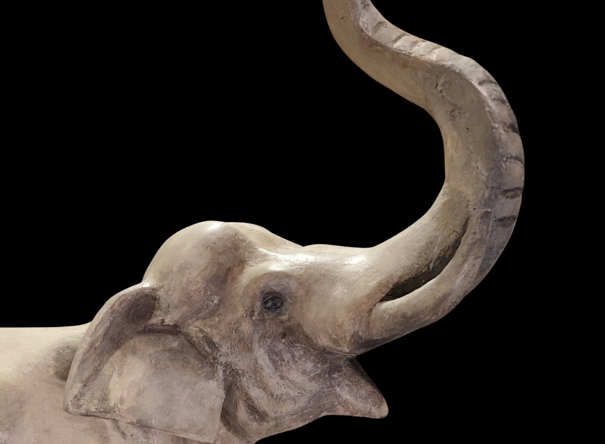 Éléphant des années 40 Art Déco  Parisienne en terre cuite et plâtre-photo-3