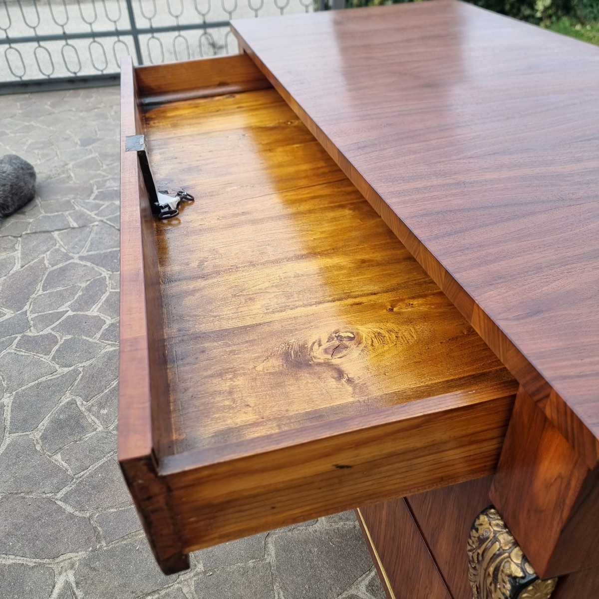 Commode Empire 1820 en noyer plaqué Lac de Garde-photo-3