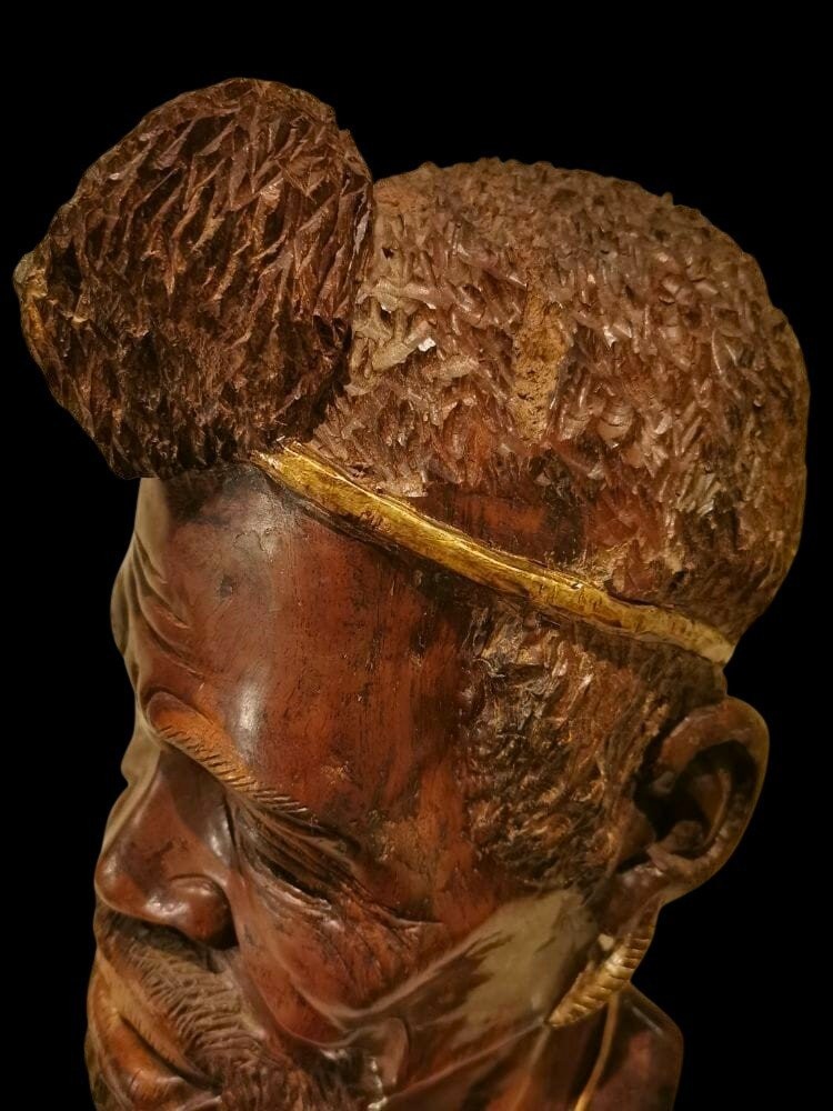 Large 19th Century Wooden Sculpture: African Head With Golden Decor-photo-1