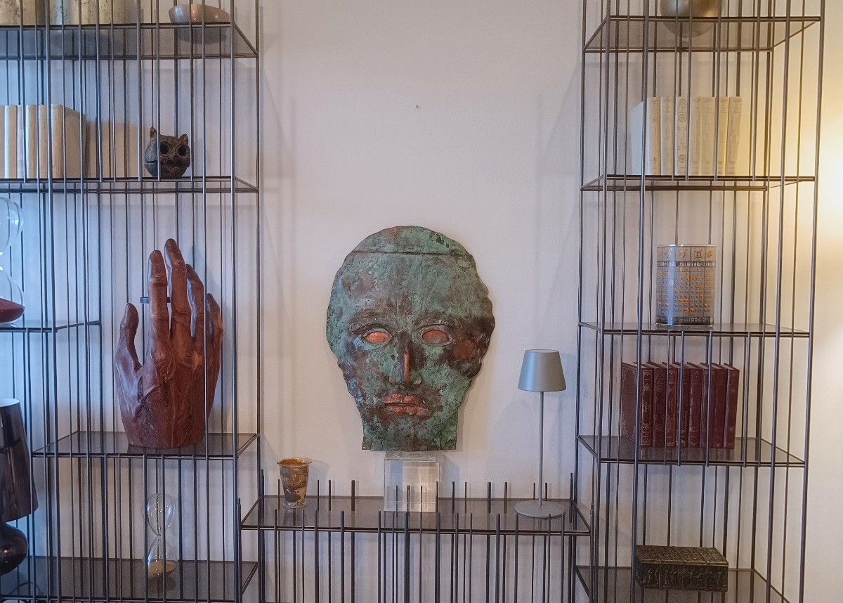 Masque en cuivre 1970 Antoni Clavé-photo-2