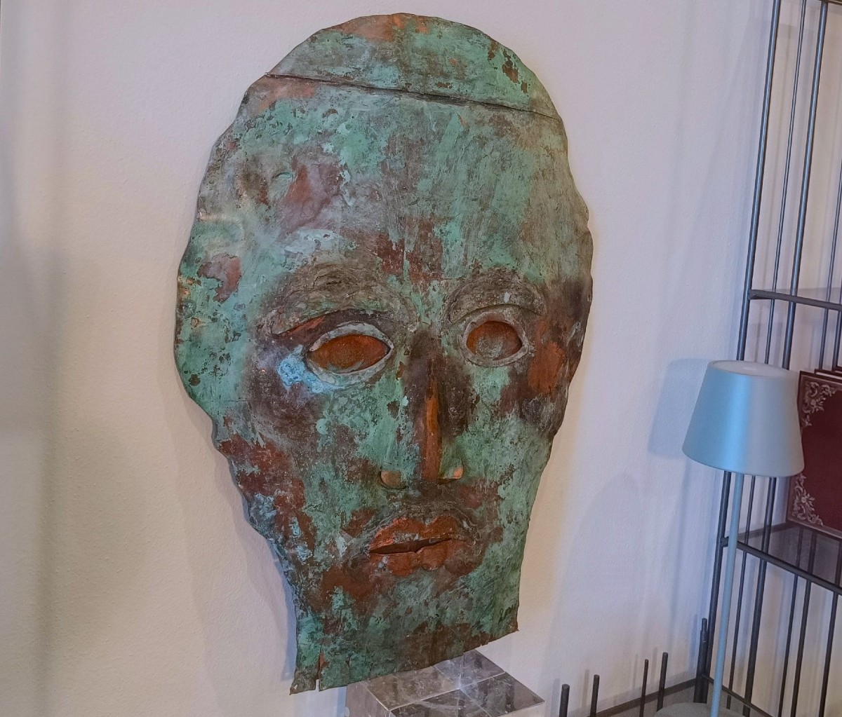 Masque en cuivre 1970 Antoni Clavé-photo-4