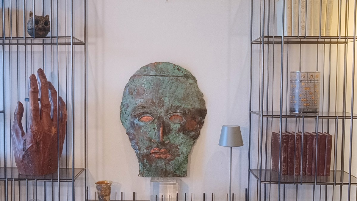 Masque en cuivre 1970 Antoni Clavé-photo-2