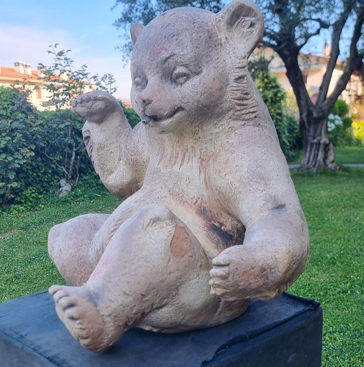 Ourson en terre cuite de 1900 signé Heissner-photo-3