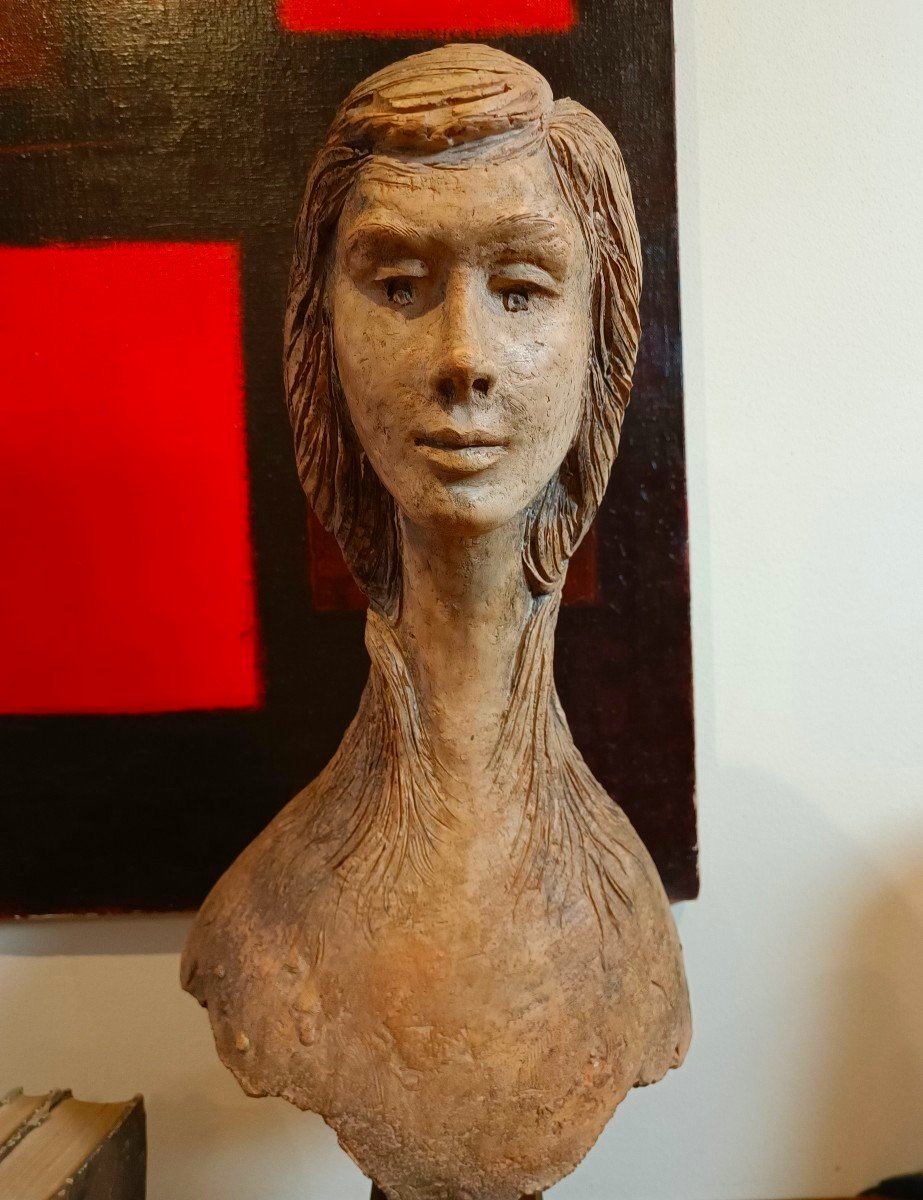 1976 Terracotta Sculpture Of A Woman: A Masterpiece By Vincenzo Brunetti-photo-2