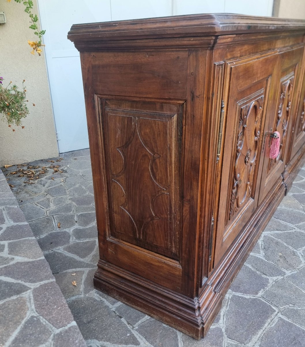 Buffet  en noyer du XVIIIe siècle d'une villa turinoise-photo-4