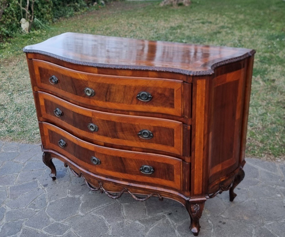 19th-century Venetian Walnut Chest Of Drawers With Palm Leaf Inlays